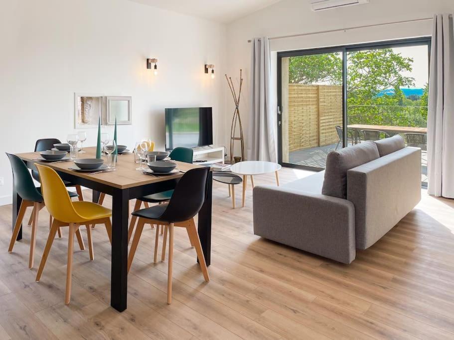 Appartement Dans Un Mas Provencal Allan Eksteriør bilde