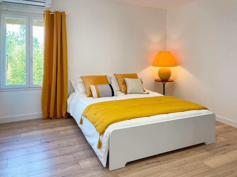 Appartement Dans Un Mas Provencal Allan Eksteriør bilde