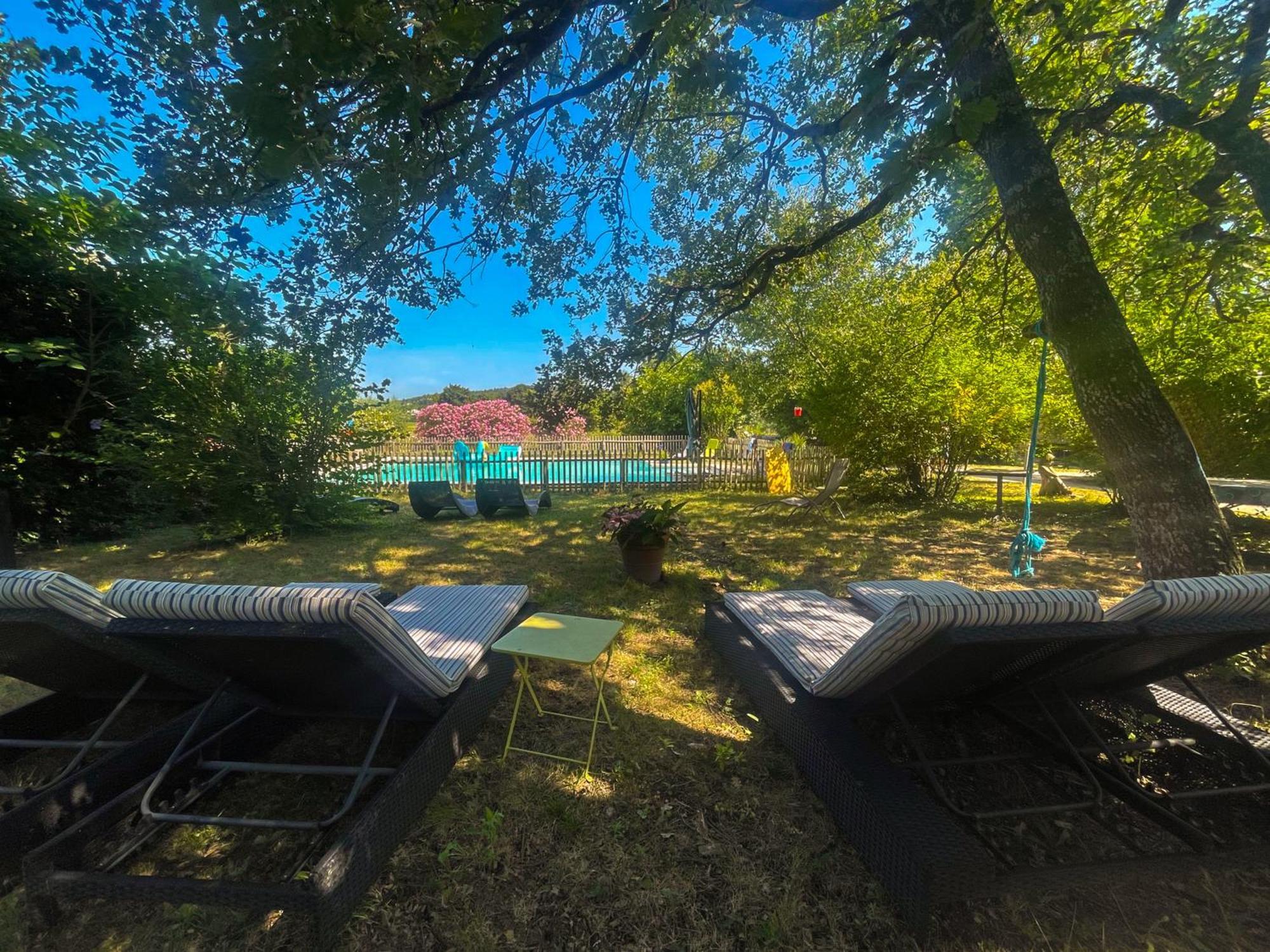 Appartement Dans Un Mas Provencal Allan Eksteriør bilde